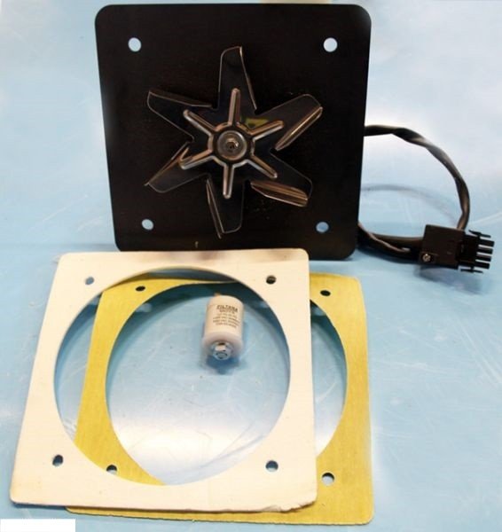 Вытяжной вентилятор с крыльчаткой и соединительной пластиной Atmos